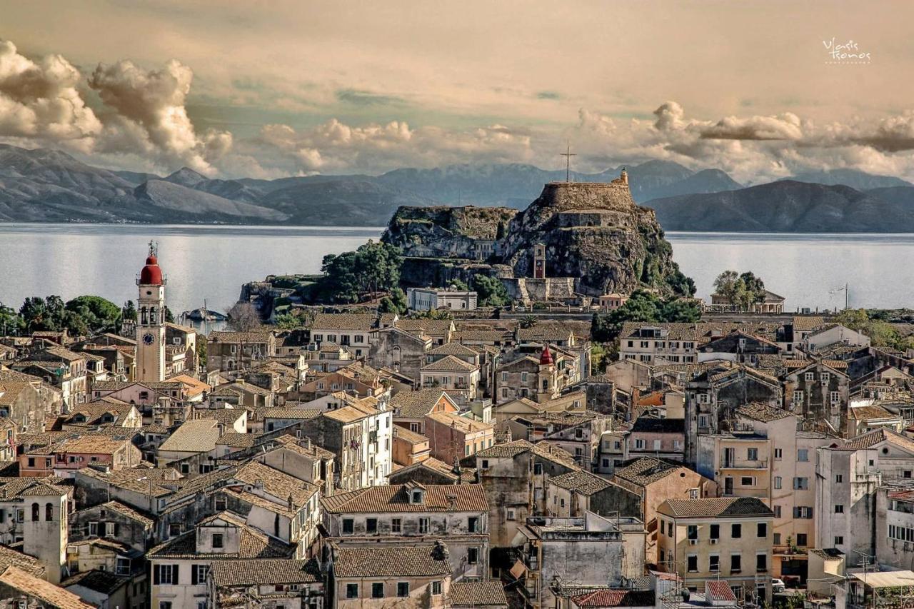 Natasha'S Apartment Corfu Town エクステリア 写真
